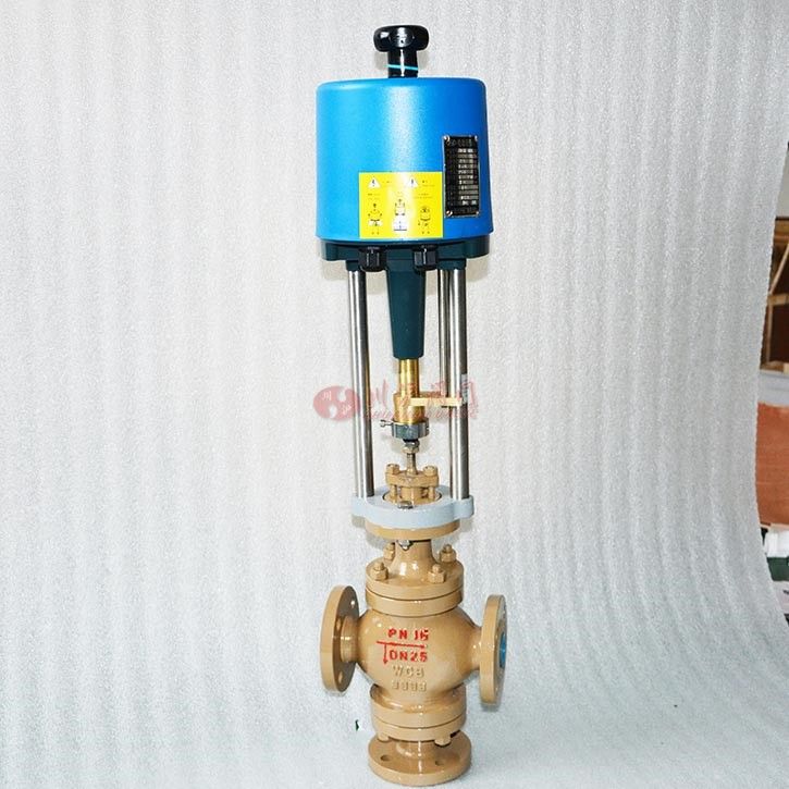 電動(dòng)三通調(diào)節(jié)閥實(shí)物圖